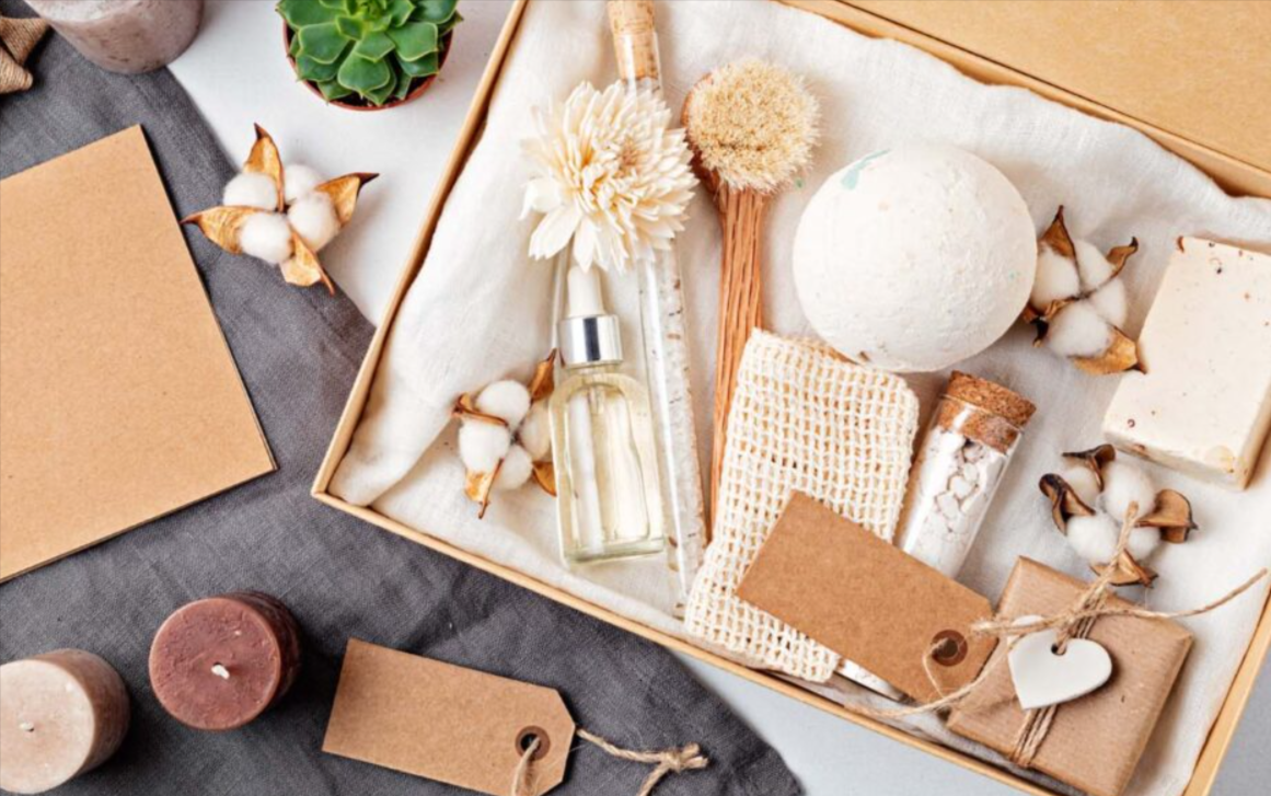 Eco-Friendly Business Gifts in Dubai